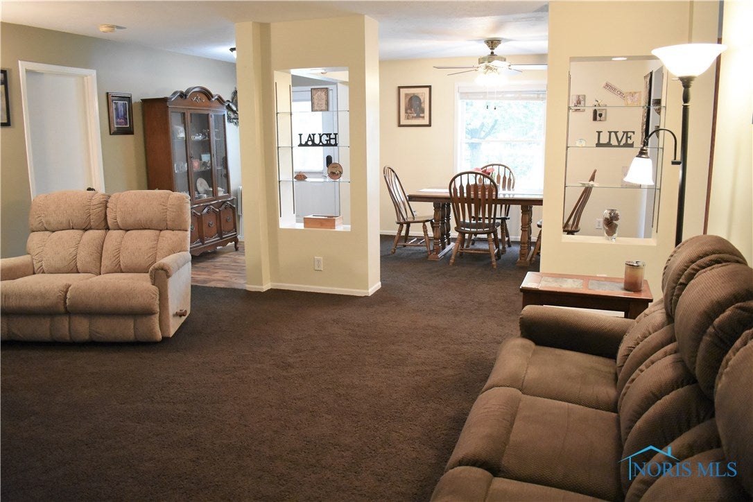 1225 North Stadium Road Oregon, OH 43616 - Photo 7 of 36 Gallery Image 7
