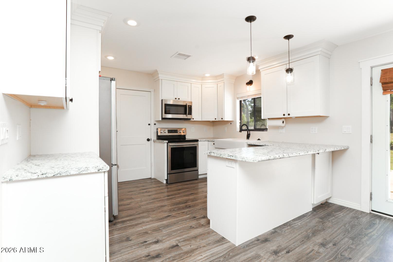 75 North Farm Circle Road Cornville, AZ 86325 - Photo 13 of 53 Kitchen