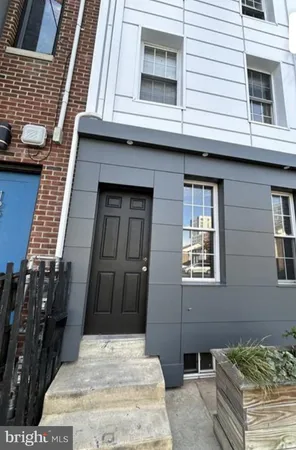 $3,100 | 1226 Wallace Street, Philadelphia, PA 19123