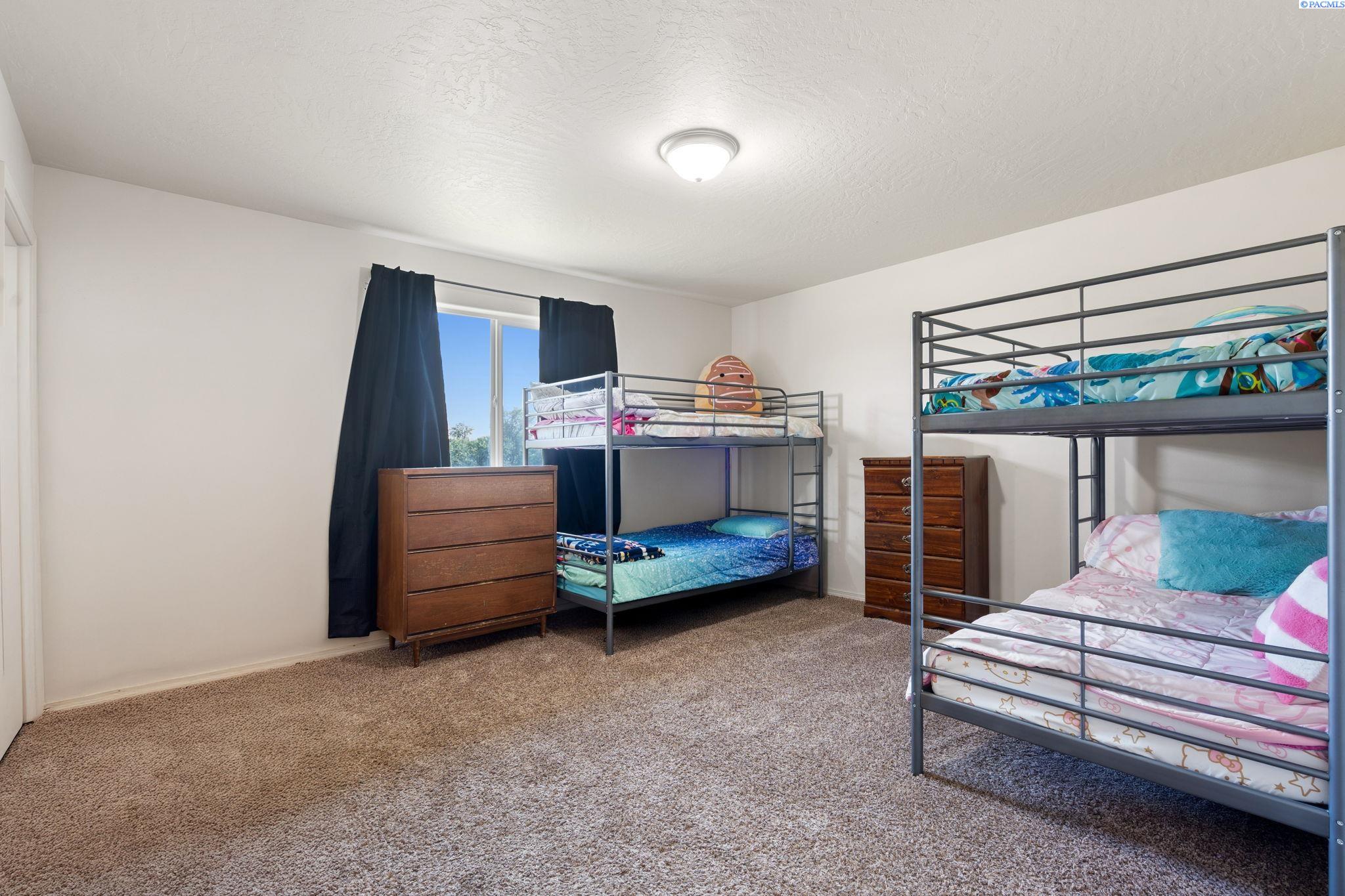 610 Botaka Loop Benton City, WA 99320 - Photo 10 of 25 Gallery Image 10
