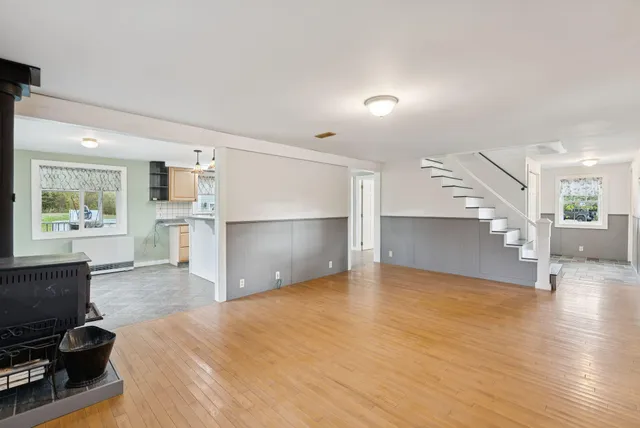 $430,000 | 218 Oak Street, Oakland, ME 04963