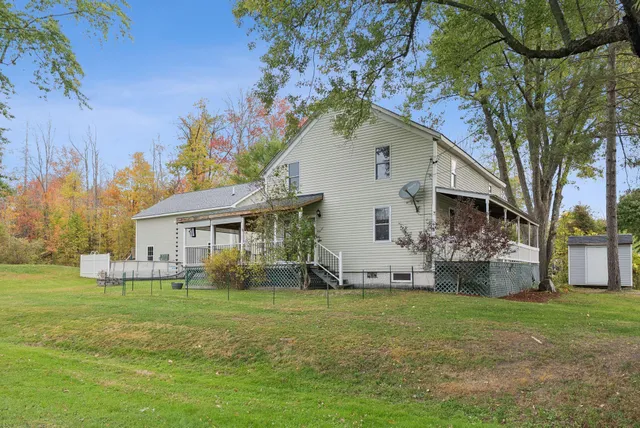 $430,000 | 218 Oak Street, Oakland, ME 04963