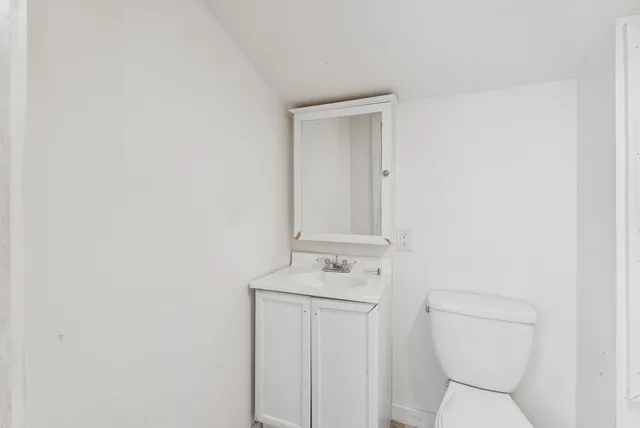 $430,000 | 218 Oak Street, Oakland, ME 04963