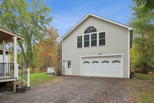 $430,000 | 218 Oak Street, Oakland, ME 04963