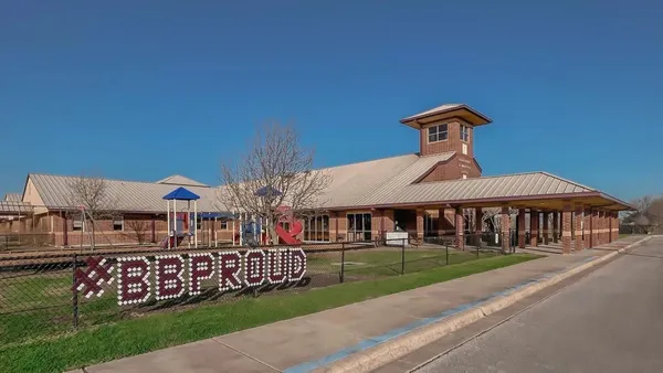 $1,895 | 204 Addison Place, Lockhart, TX 78644