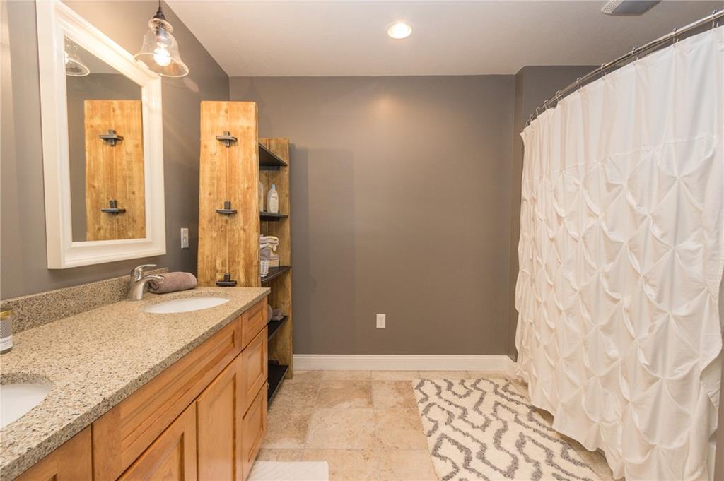 252 Center Grange Road Aliquippa, PA 15001 - Photo 14 of 22 Gallery Image 14