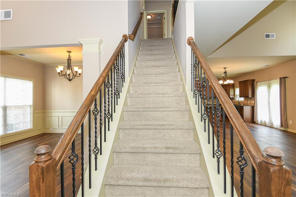 2331 Mill Lane High Point, NC 27265 - Photo 18 of 33