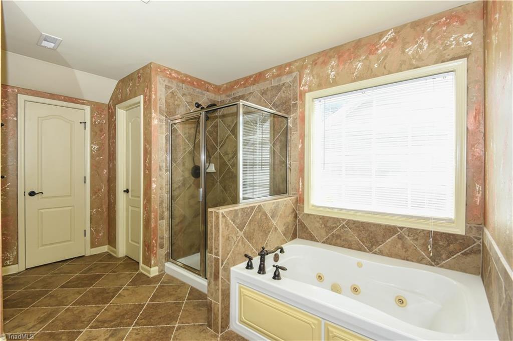 2331 Mill Lane High Point, NC 27265 - Photo 21 of 33
