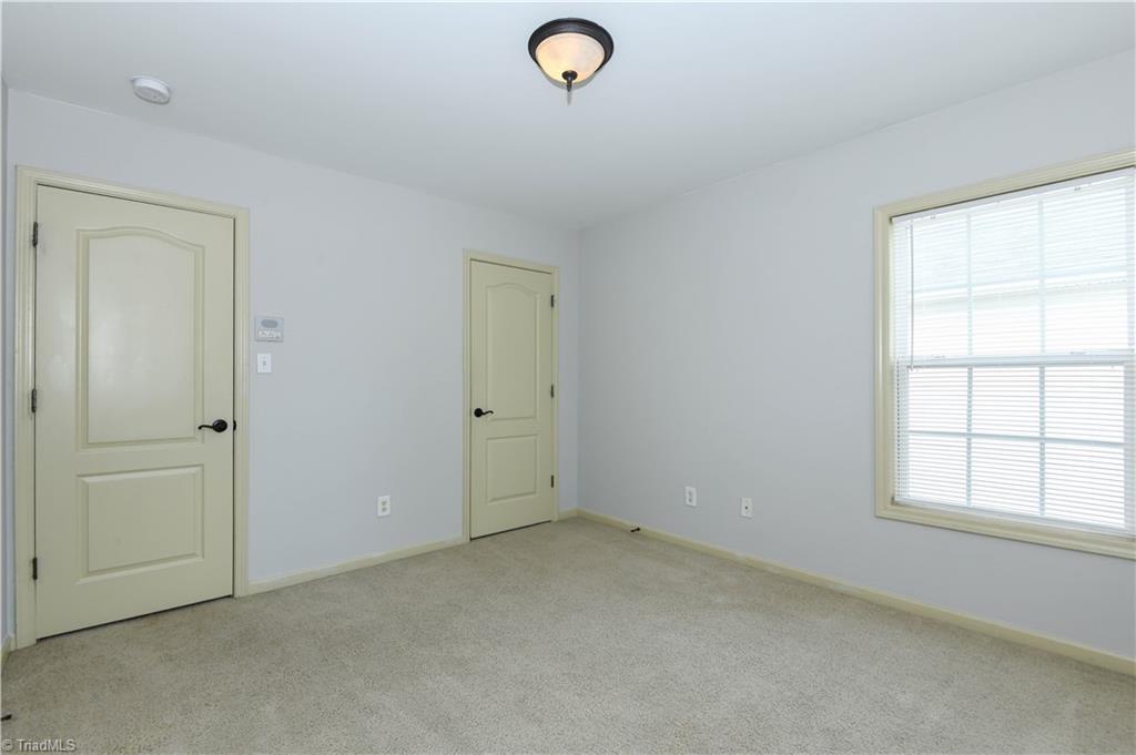 2331 Mill Lane High Point, NC 27265 - Photo 26 of 33