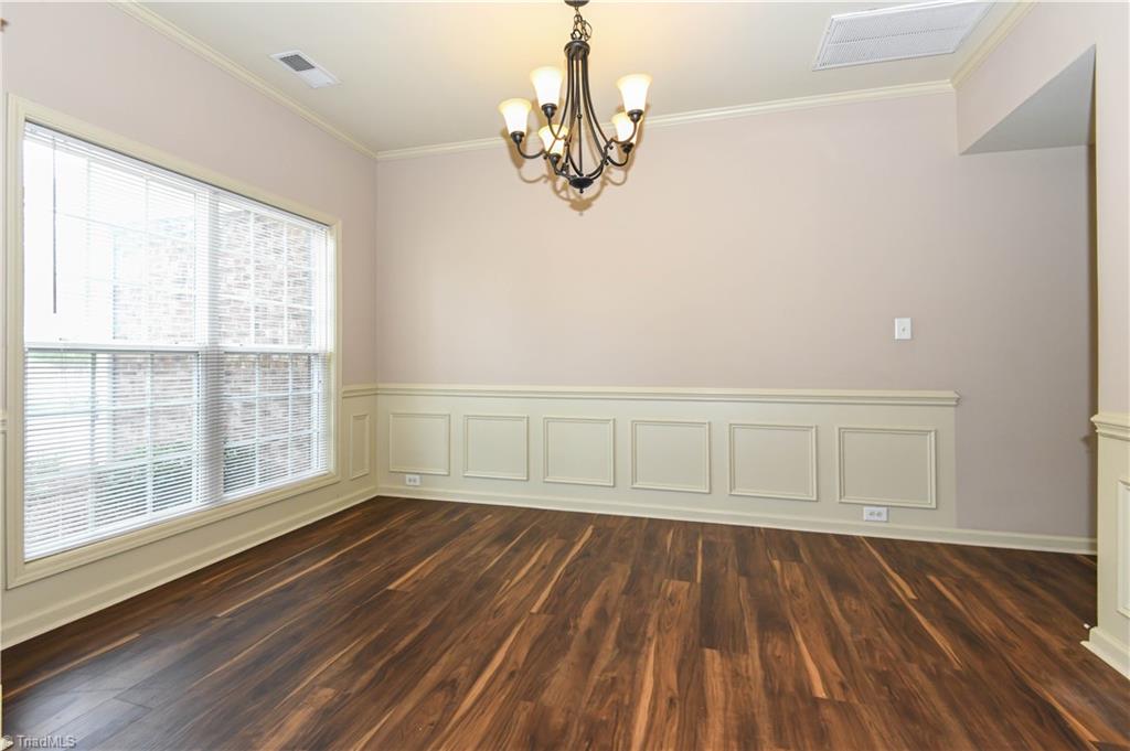 2331 Mill Lane High Point, NC 27265 - Photo 6 of 33