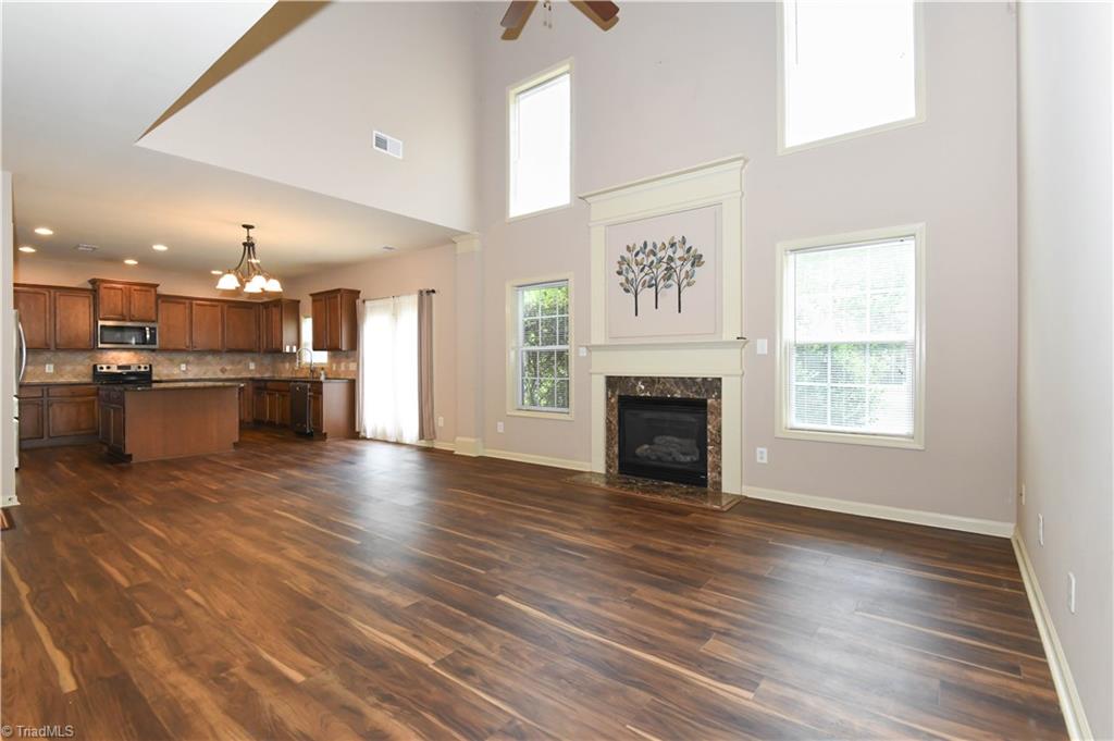 2331 Mill Lane High Point, NC 27265 - Photo 8 of 33