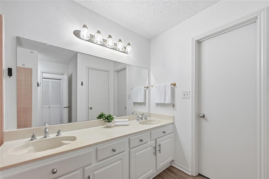 8600 Coppertowne Lane, Unit 2004 Dallas, TX 75243 - Photo 19 of 32
