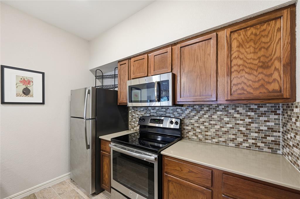 8600 Coppertowne Lane, Unit 2004 Dallas, TX 75243 - Photo 28 of 32