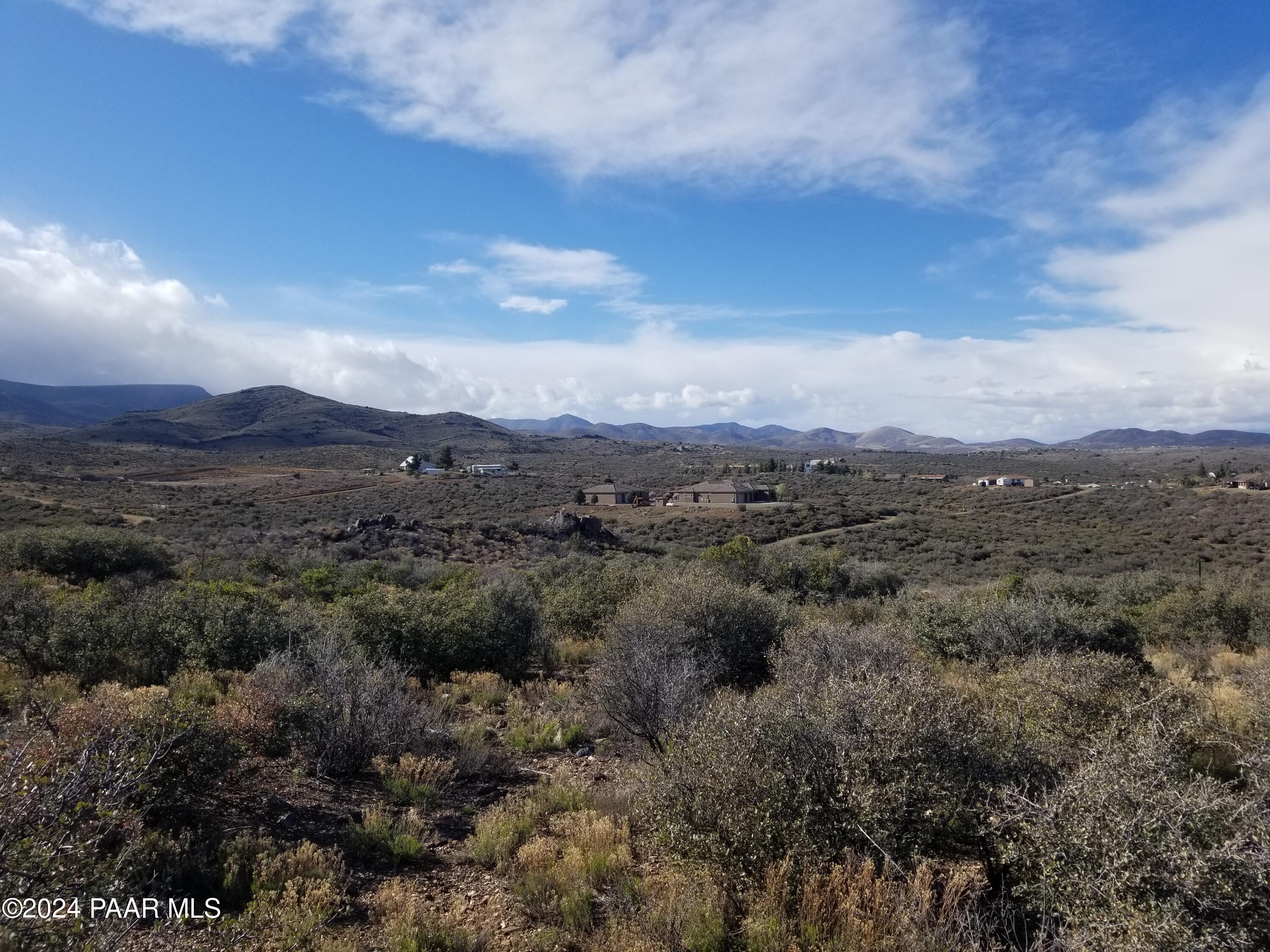 11425 South Hackberry Road Mayer, AZ 86333 - Photo 20 of 20 a view of a city and mountain