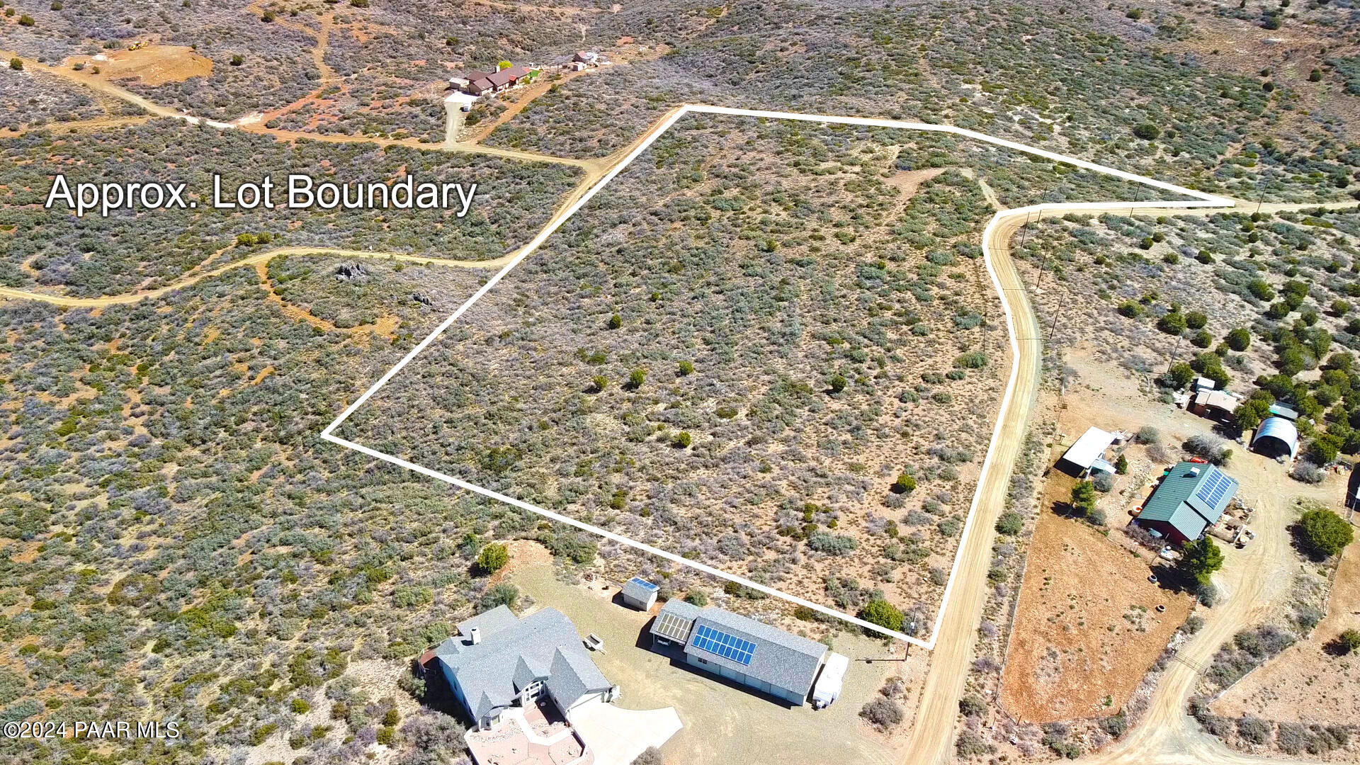 11425 South Hackberry Road Mayer, AZ 86333 - Photo 3 of 20