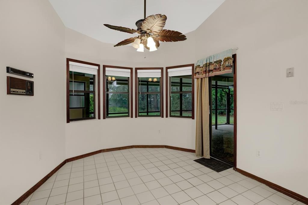 642 Erin Way Brooksville, FL 34601 - Photo 11 of 45 a view of an entryway