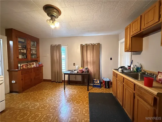 $149,900 | 51 Gladstone Street, Buffalo, NY 14207