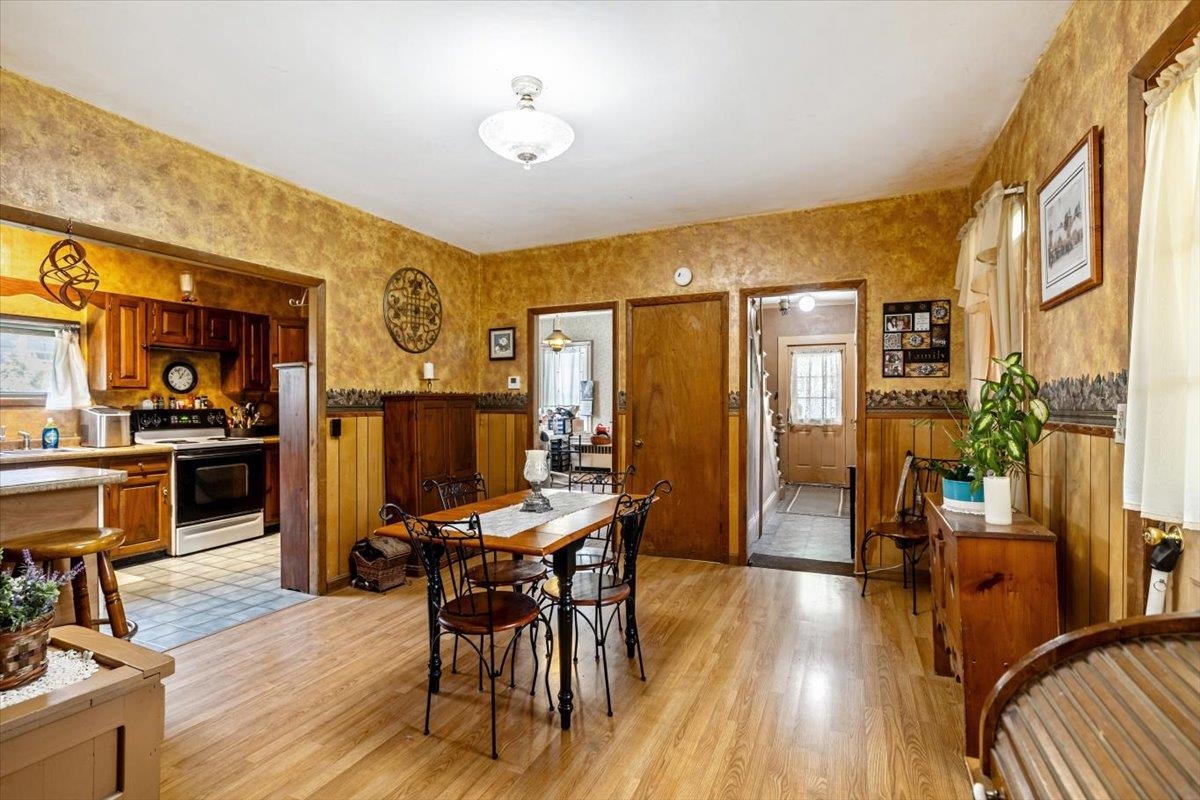 47 Upper Welden Street St. Albans, VT 05478 - Photo 28 of 55