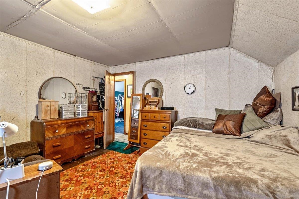 47 Upper Welden Street St. Albans, VT 05478 - Photo 42 of 55