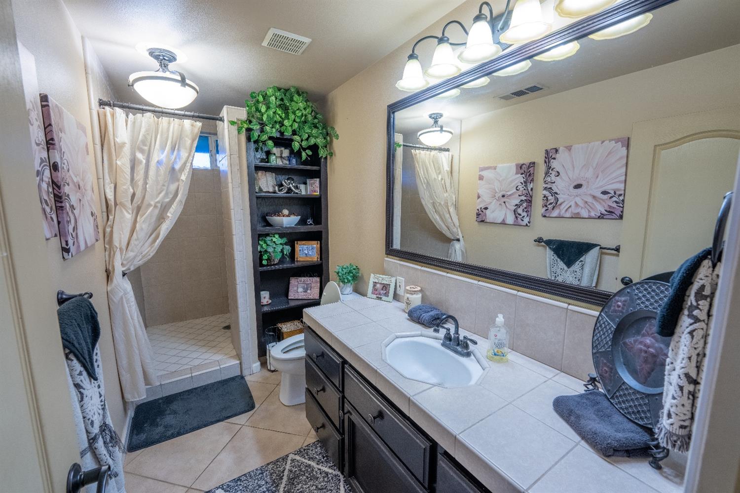 14587 Brookhill Road Madera, CA 93636 - Photo 17 of 40 Gallery Image 17