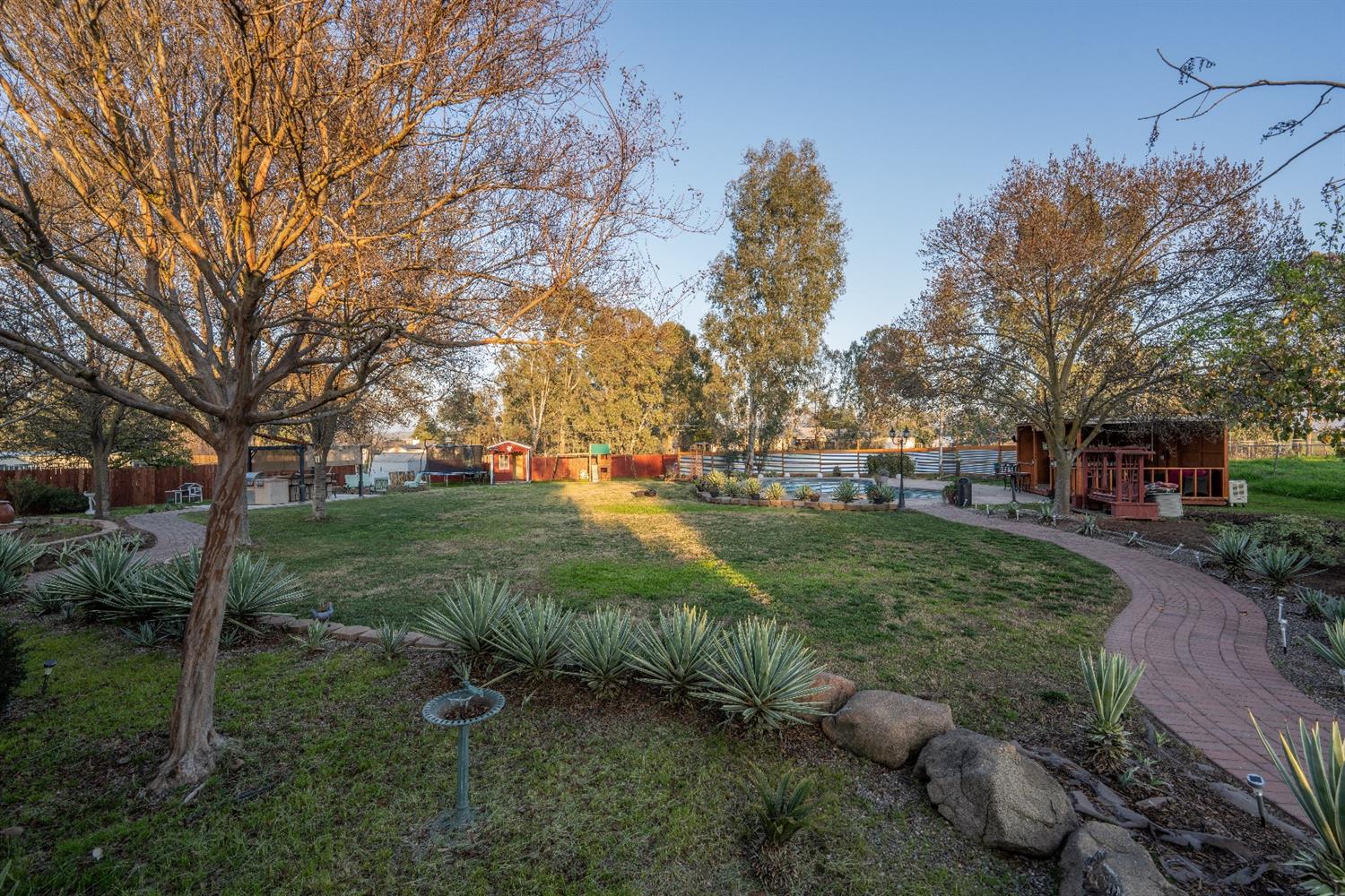 14587 Brookhill Road Madera, CA 93636 - Photo 25 of 40 Gallery Image 25