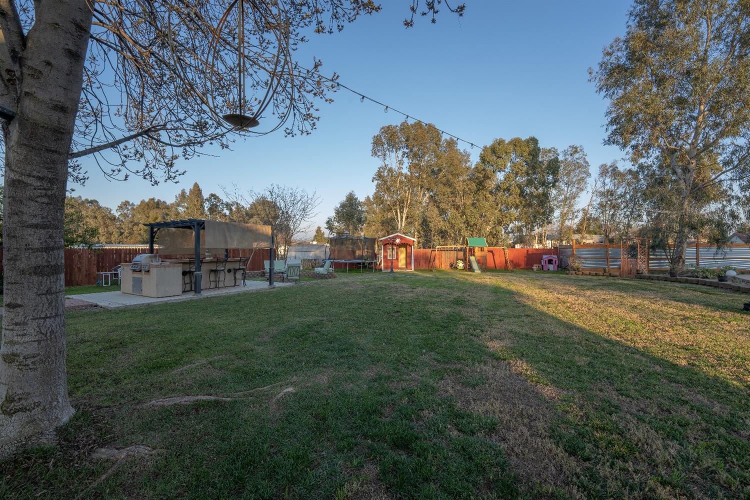 14587 Brookhill Road Madera, CA 93636 - Photo 26 of 40 Gallery Image 26