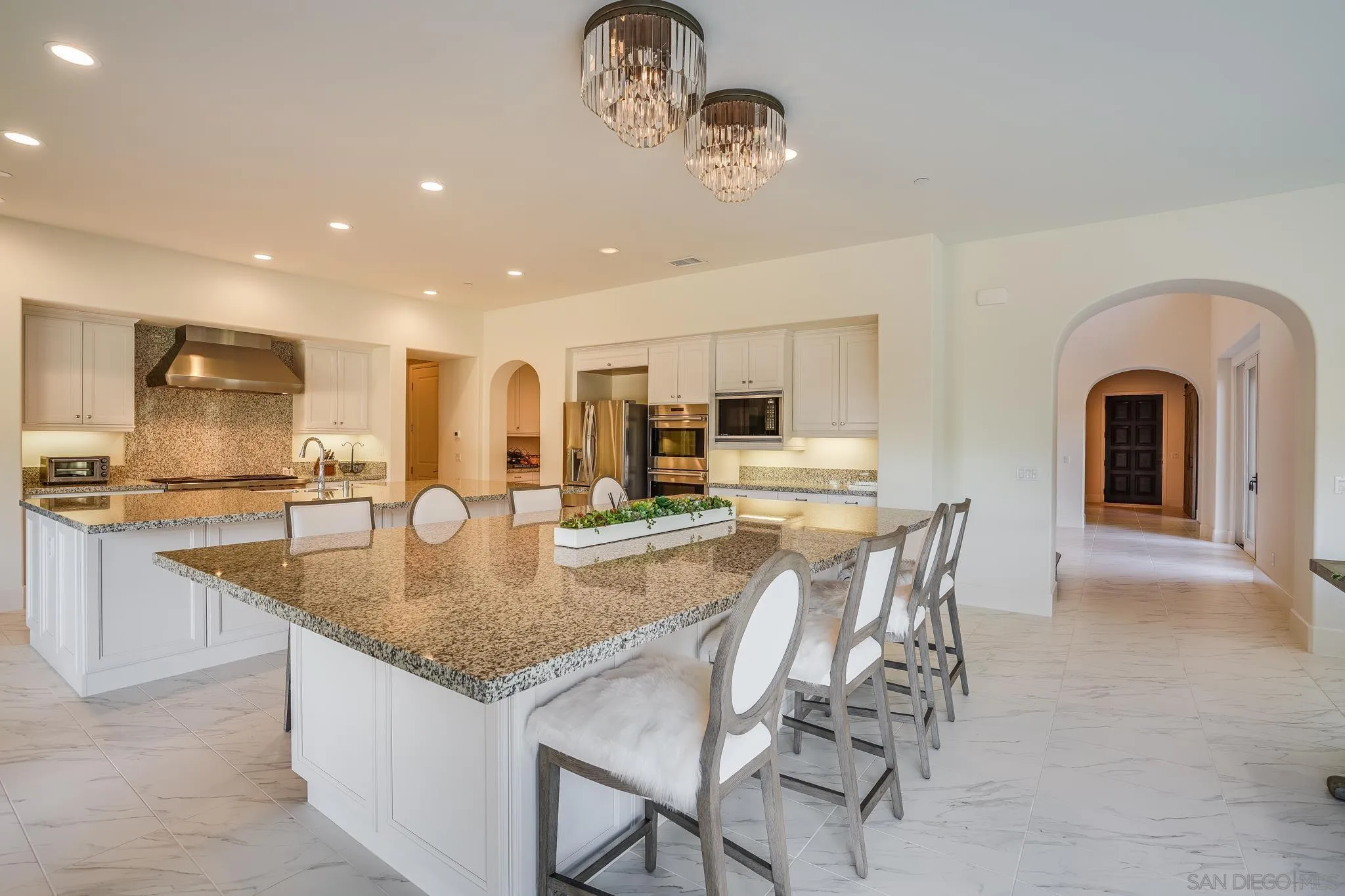 18021 Cerro Del Sol Rancho Santa Fe, CA 92067 - Photo 12 of 32 Gallery Image 12