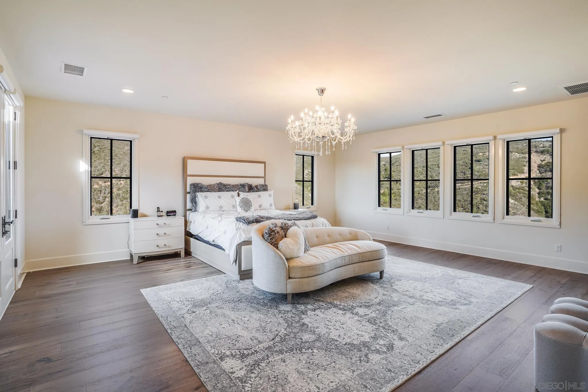 18021 Cerro Del Sol Rancho Santa Fe, CA 92067 - Photo 20 of 32 Gallery Image 20