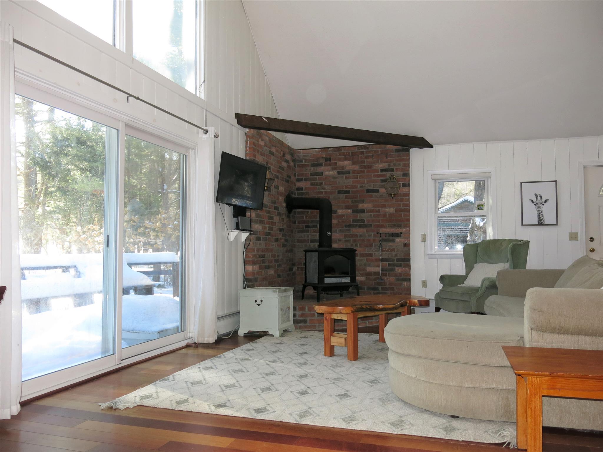 88 Grandview Road Fairlee, VT 05045 - Photo 9 of 19 Gallery Image 9
