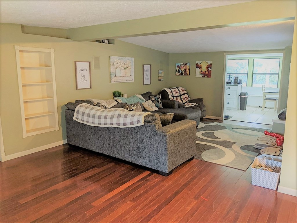 354 Willow Run Road Aiken, SC 29801 - Photo 4 of 25