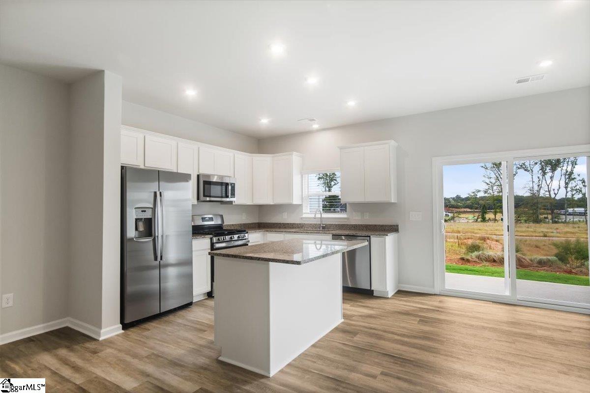 130 Randwick Lane Greer, SC 29651 - Photo 2 of 23