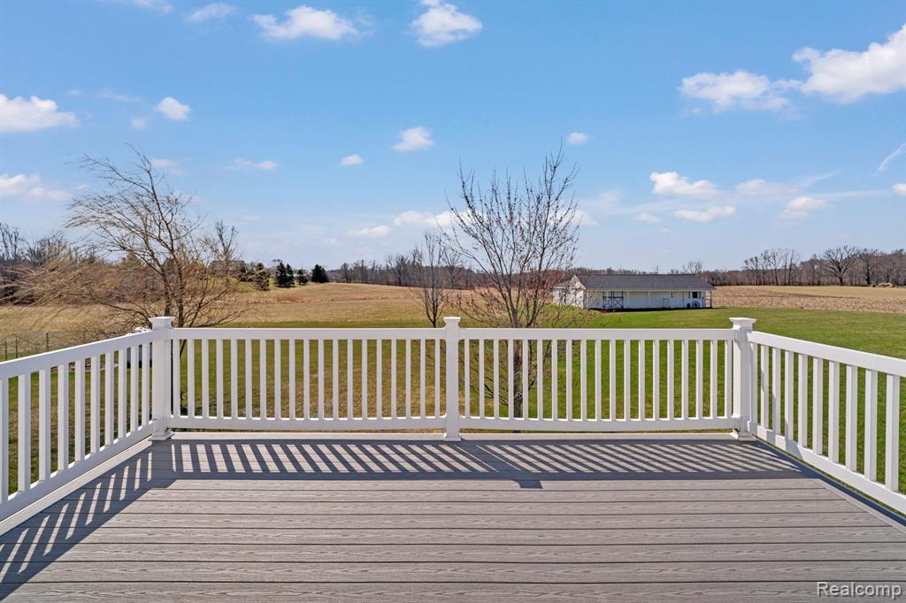 12833 Sullivan Road Emmett, MI 48022 - Photo 25 of 41