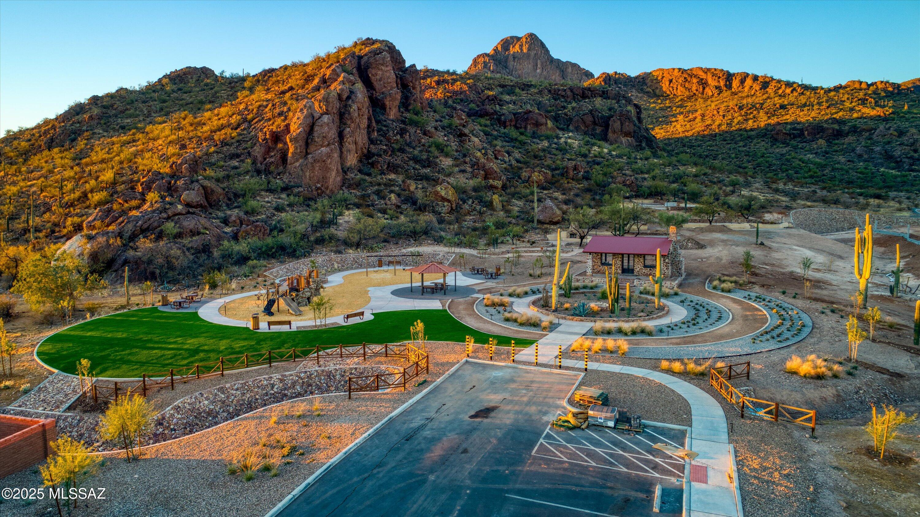 8443 North Lone Ranger Road Tucson, AZ 85743 - Photo 38 of 39 Gallery Image 38
