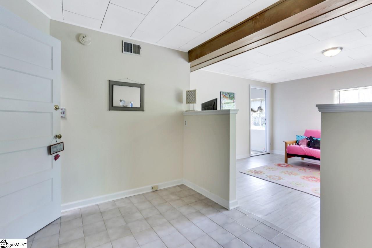 6 Berryhill Road Greenville, SC 29615 - Photo 23 of 36 Gallery Image 23