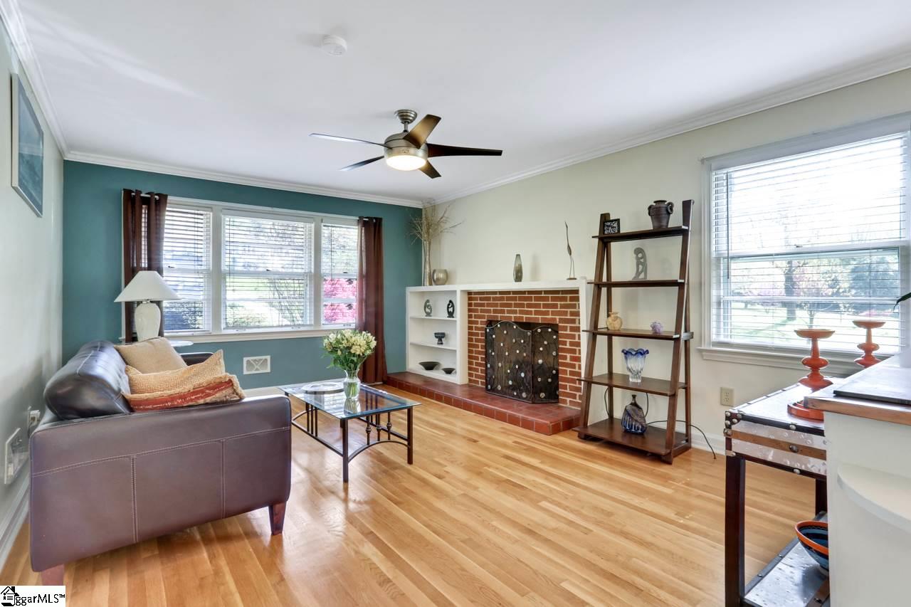 6 Berryhill Road Greenville, SC 29615 - Photo 6 of 36 Gallery Image 6