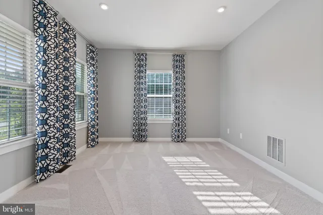 $698,990 | 10602 Starfire Lane, Waldorf, MD 20603