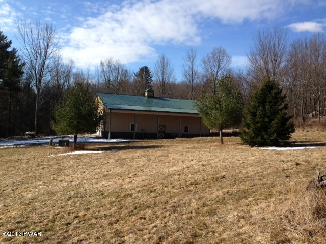 32 Maines Road Hawley, PA 18428 - Photo 1 of 8