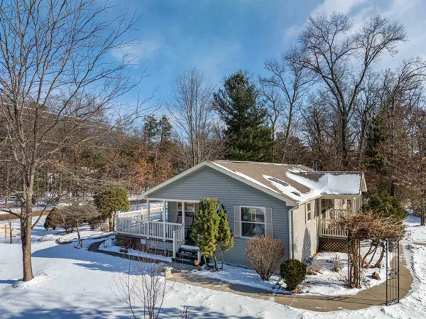 $360,000 | 399 Oakbrook Drive, Wisconsin Dells, WI 53965