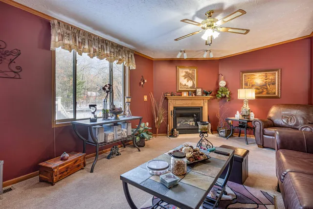 $370,000 | 399 Oakbrook Drive, Wisconsin Dells, WI 53965