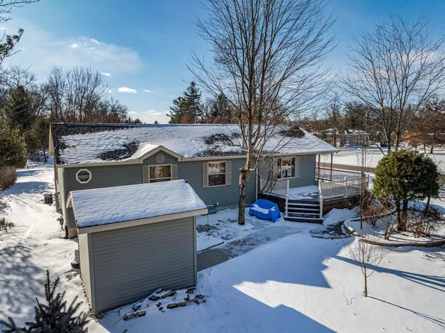 $370,000 | 399 Oakbrook Drive, Wisconsin Dells, WI 53965