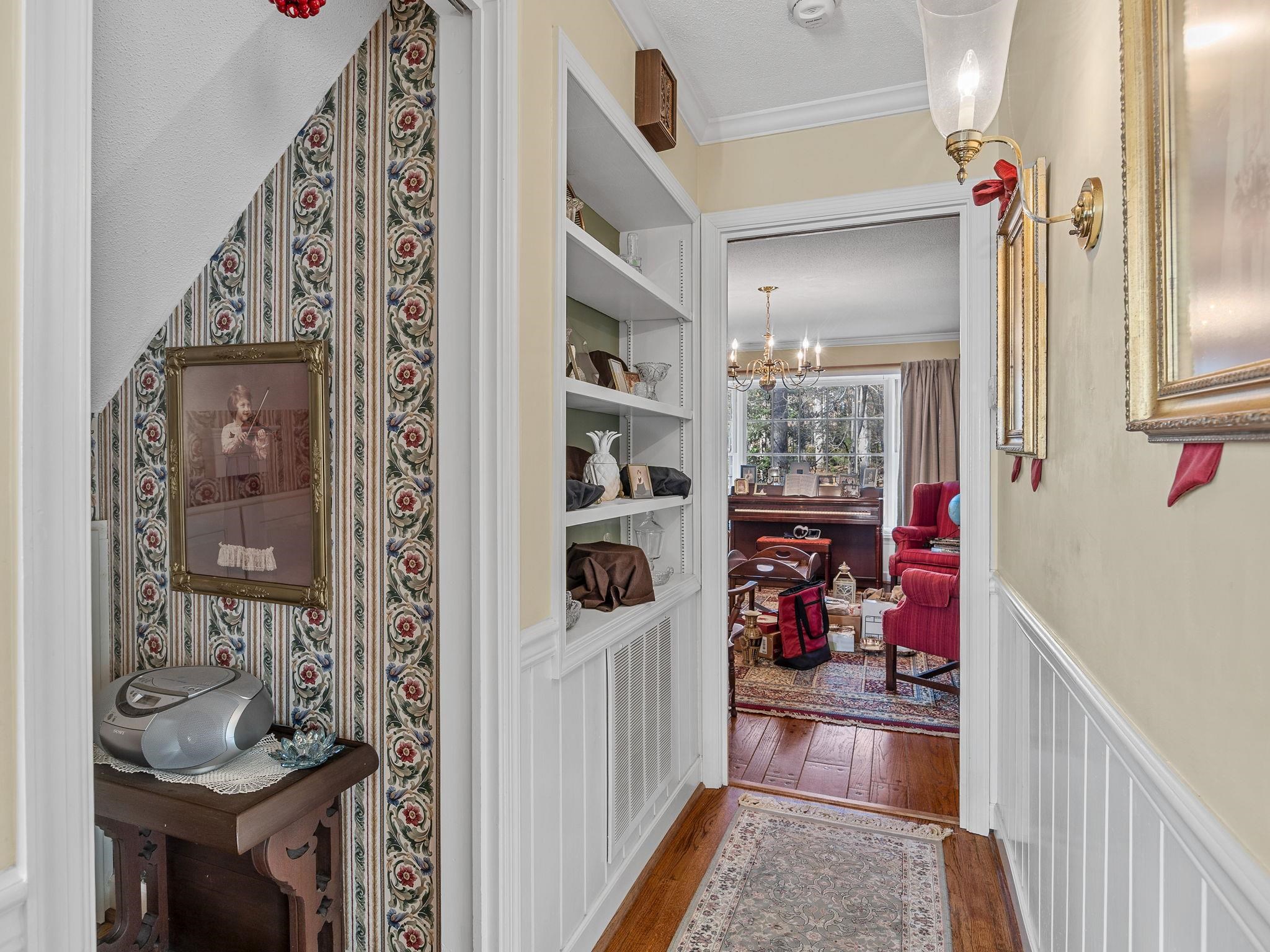 305 Saugus Road Spartanburg, SC 29307 - Photo 9 of 46 Gallery Image 9