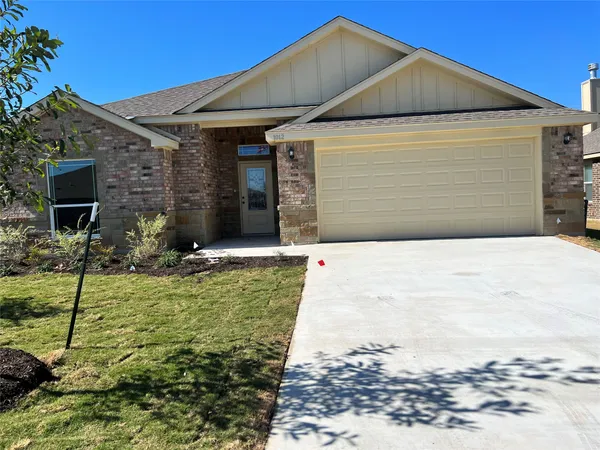 $2,100 | 1012 Damascus Drive, Belton, TX 76513