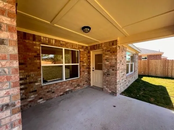 $2,100 | 1012 Damascus Drive, Belton, TX 76513