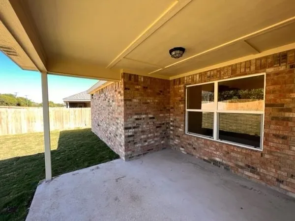 $2,100 | 1012 Damascus Drive, Belton, TX 76513