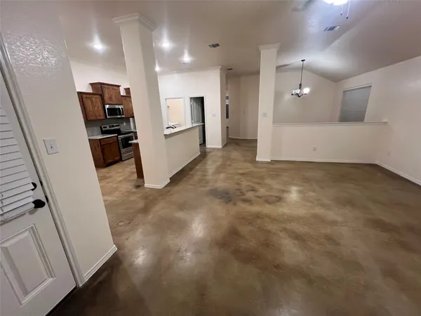 $2,100 | 1012 Damascus Drive, Belton, TX 76513