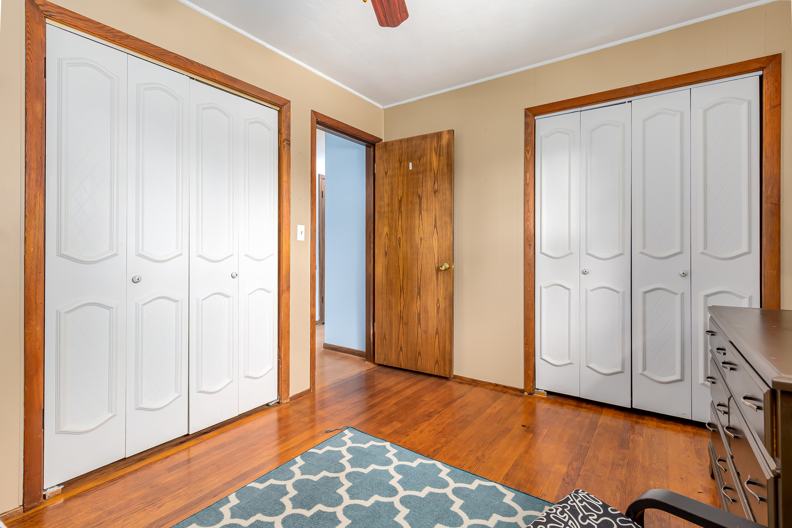 430 West Gartner Road Naperville, IL 60540 - Photo 18 of 27
