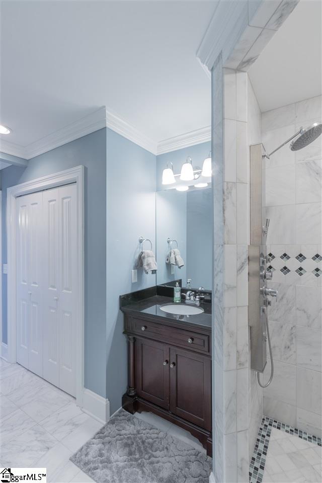 205 East Faris Road Greenville, SC 29605 - Photo 17 of 36 Master Bath with Marble Floor!