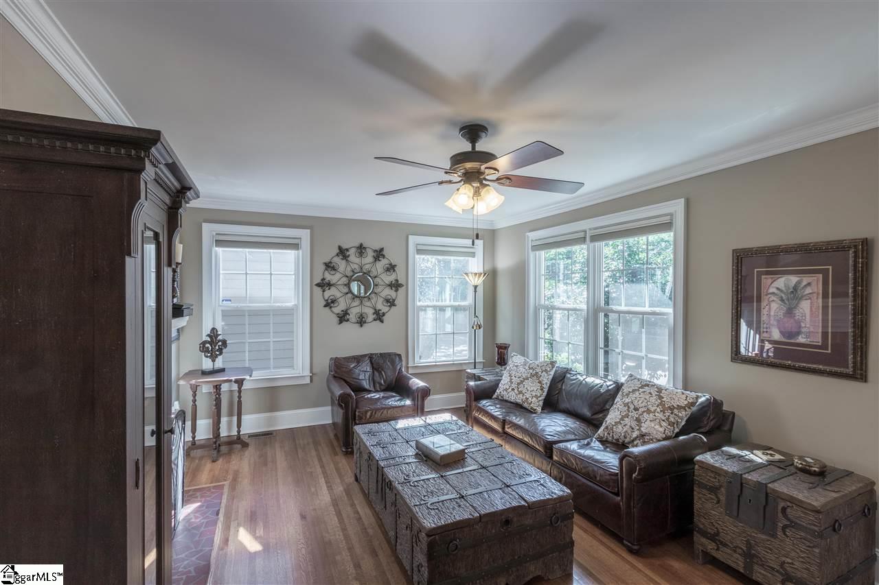 205 East Faris Road Greenville, SC 29605 - Photo 5 of 36 Living Room