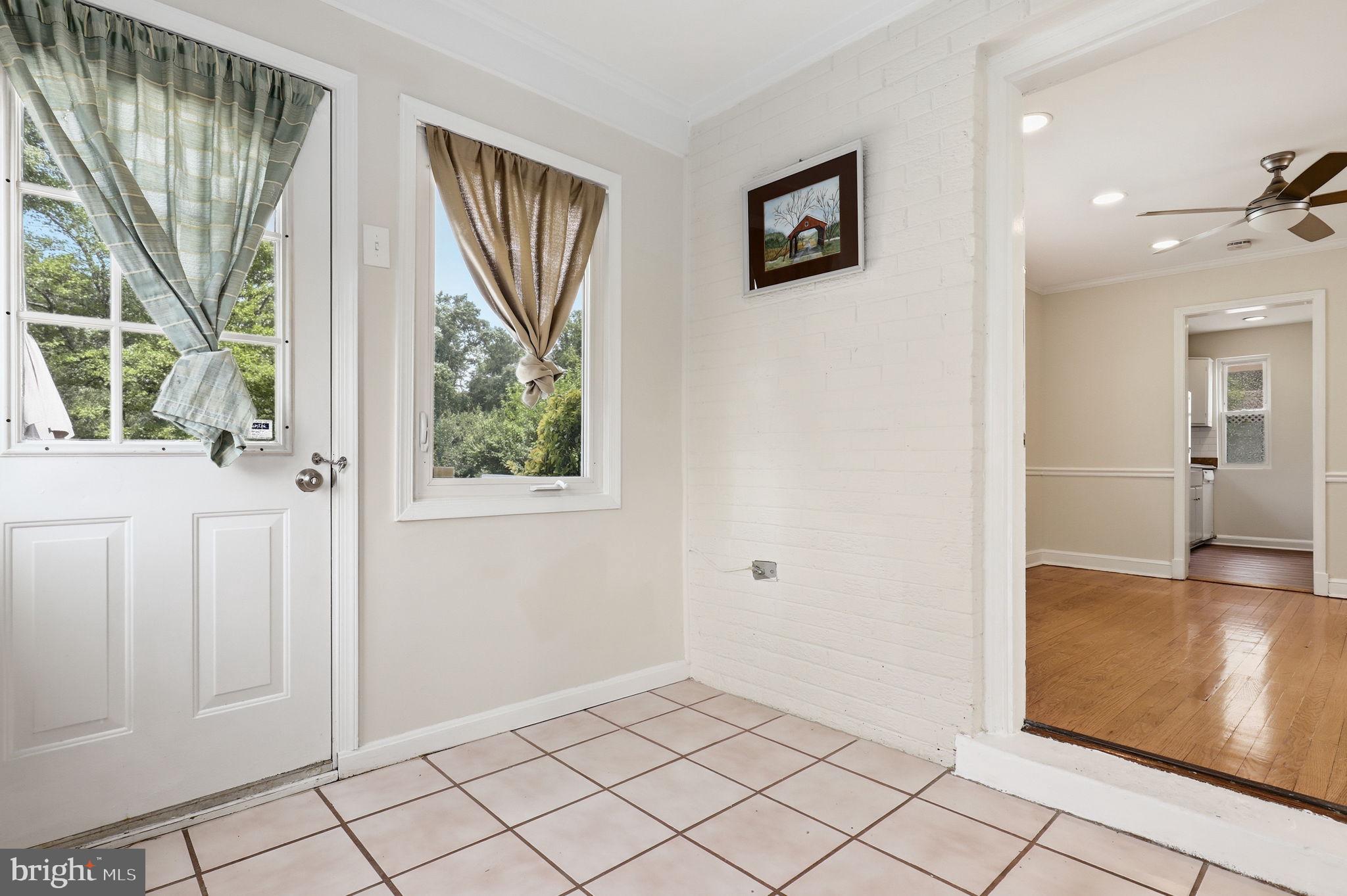 9614 Dilston Road Silver Spring, MD 20903 - Photo 14 of 37