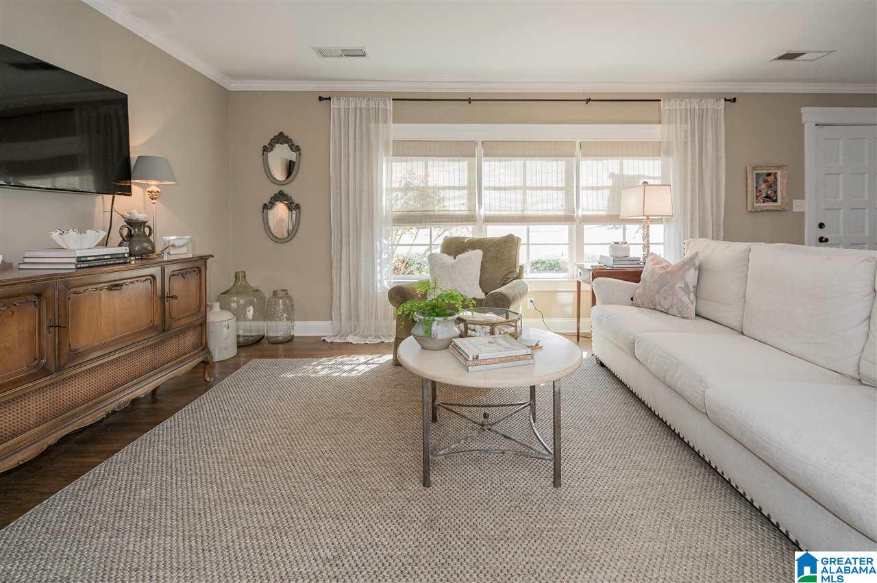3252 Ridgely Drive Vestavia Hills, AL 35243 - Photo 13 of 50 Gallery Image 13